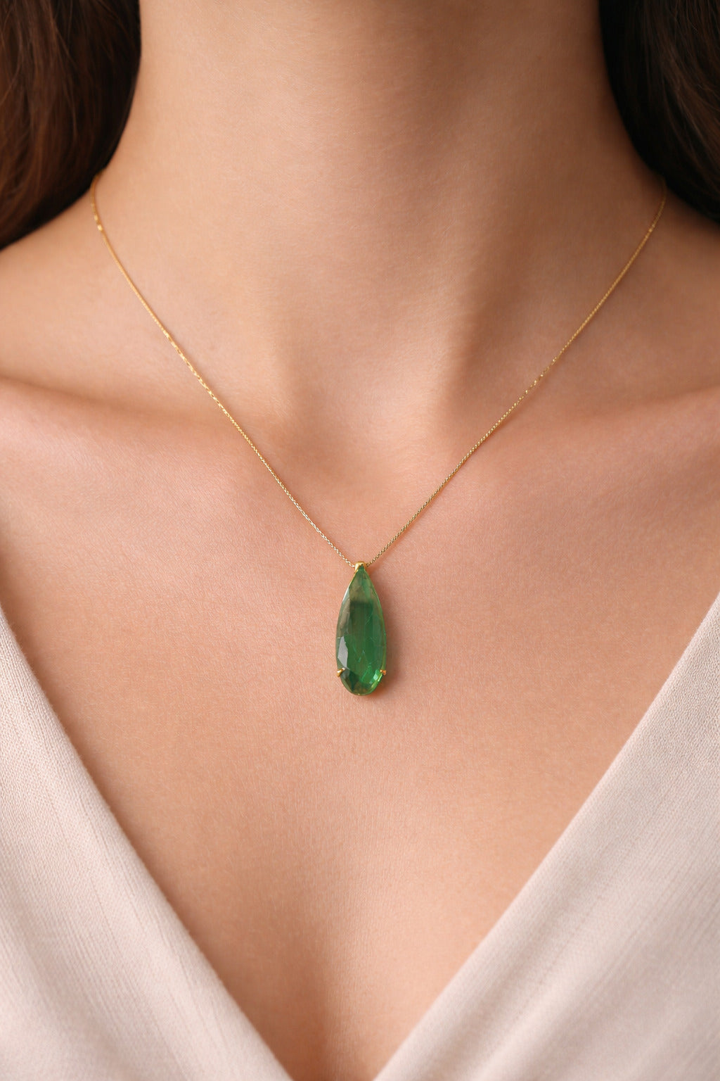 Natural Emerald Drop Pendant Necklace for Women | Luxury Gemstone Necklace | Fine Jewelry