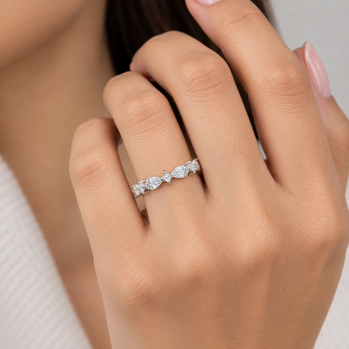 Lab-Grown Diamond Half-Eternity Band Four Prongs 0.60 Ct. (EF/VVS-VS)