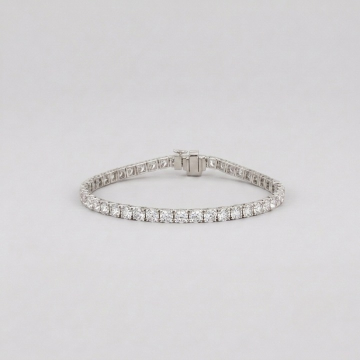 8.80 Ct. Lab Grown Diamond Tennis Bracelet (EF-VS SI)