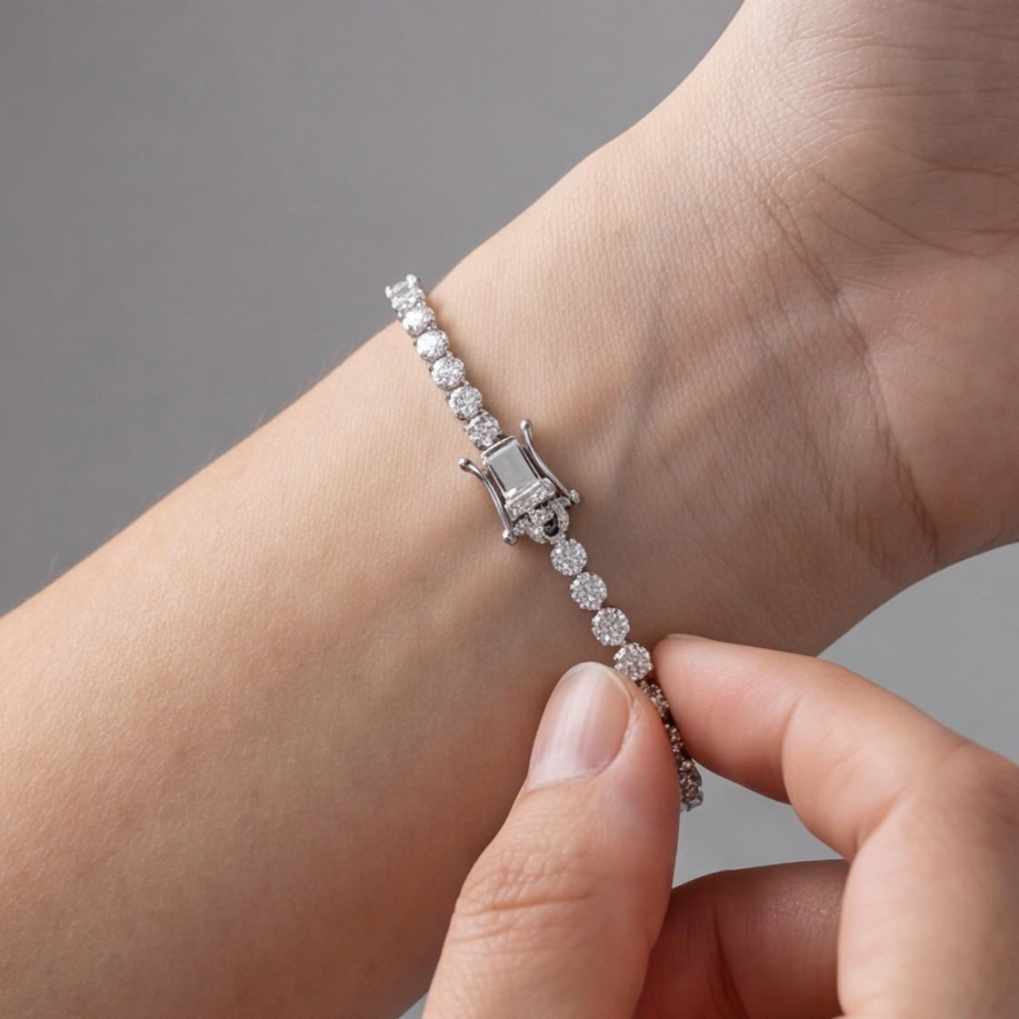 7.50 Ct. Lab Grown Diamond Round Cut Tennis Bracelet (EF-VS SI)