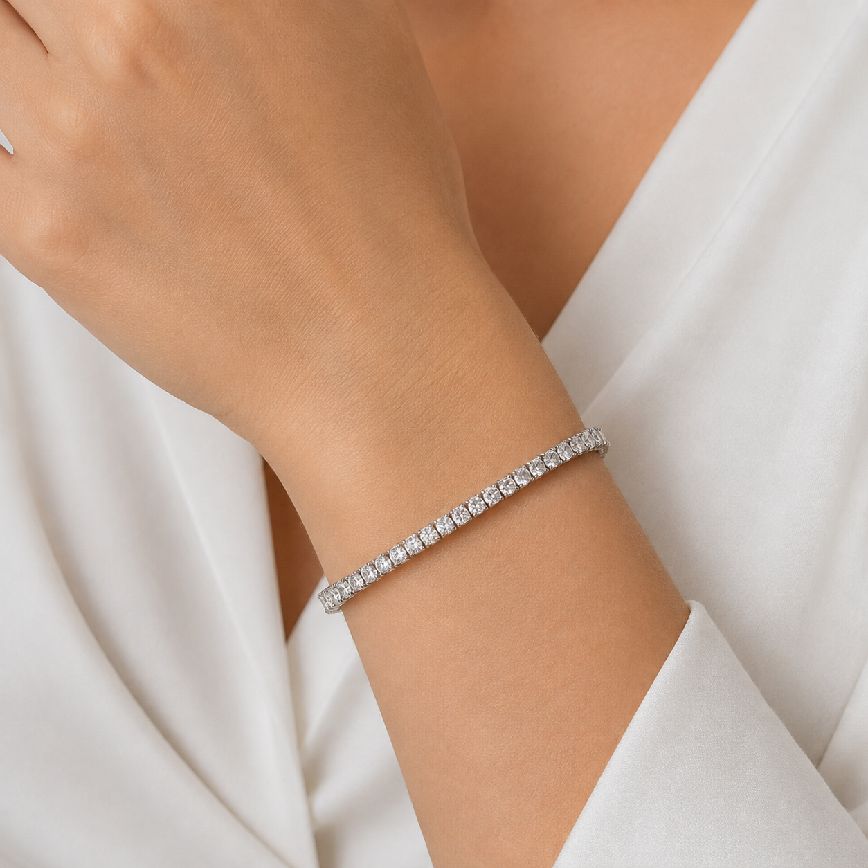 8.80 Ct. Lab Grown Diamond Round Cut Tennis Bracelet (EF-VS SI)