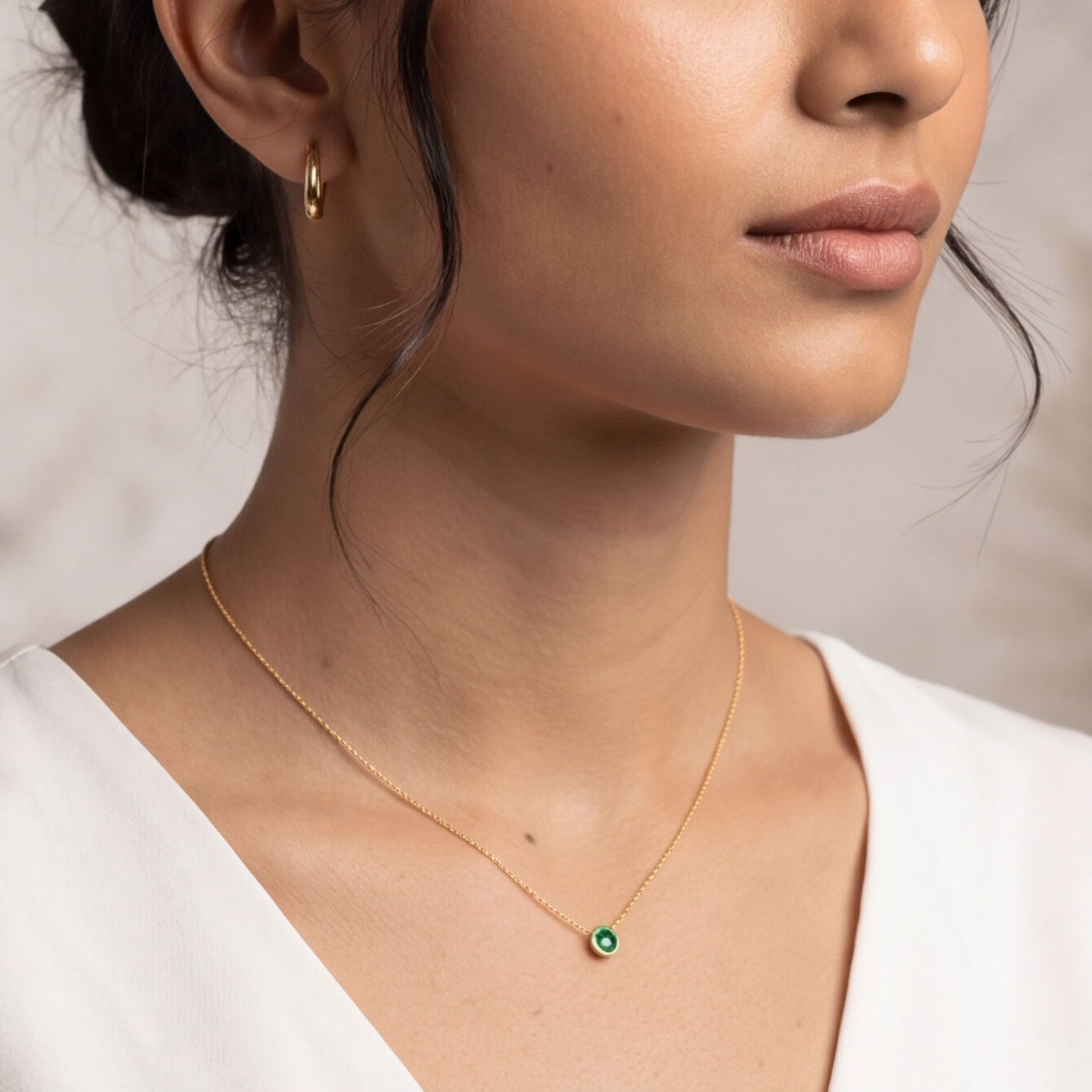 0.5 Ct. Round-Cut Emerald Gemstone Pendant Necklace