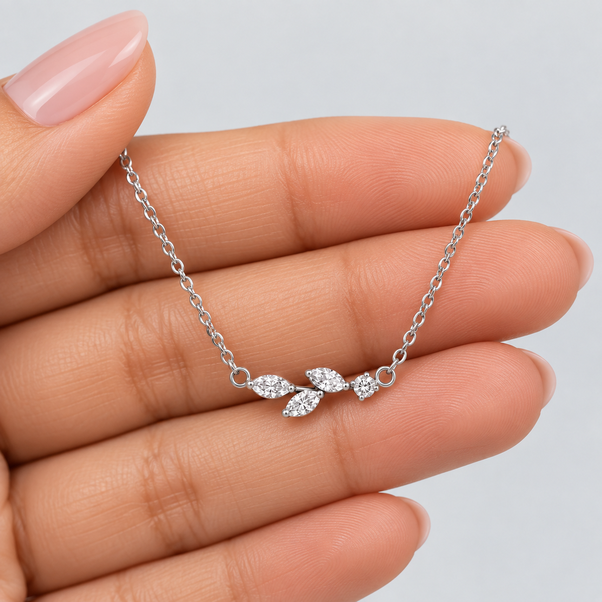 Lab Grown Diamond Marquise & Round Chain Necklace 0.20 Ct. (EF/VVS-VS)