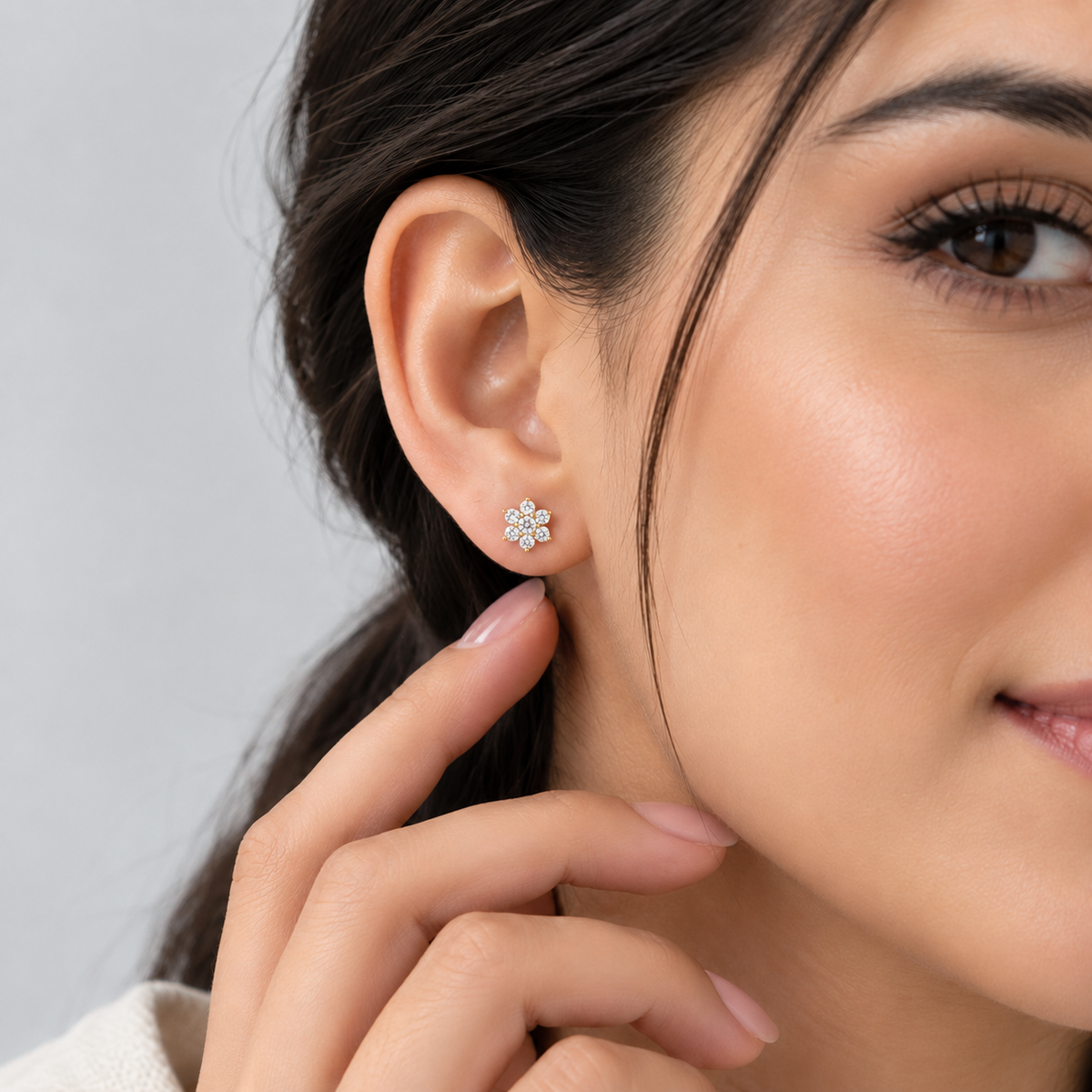 Lab Grown Diamond Round Cut Cluster Earrings 0.30 Ct. (EF/VVS-VS)