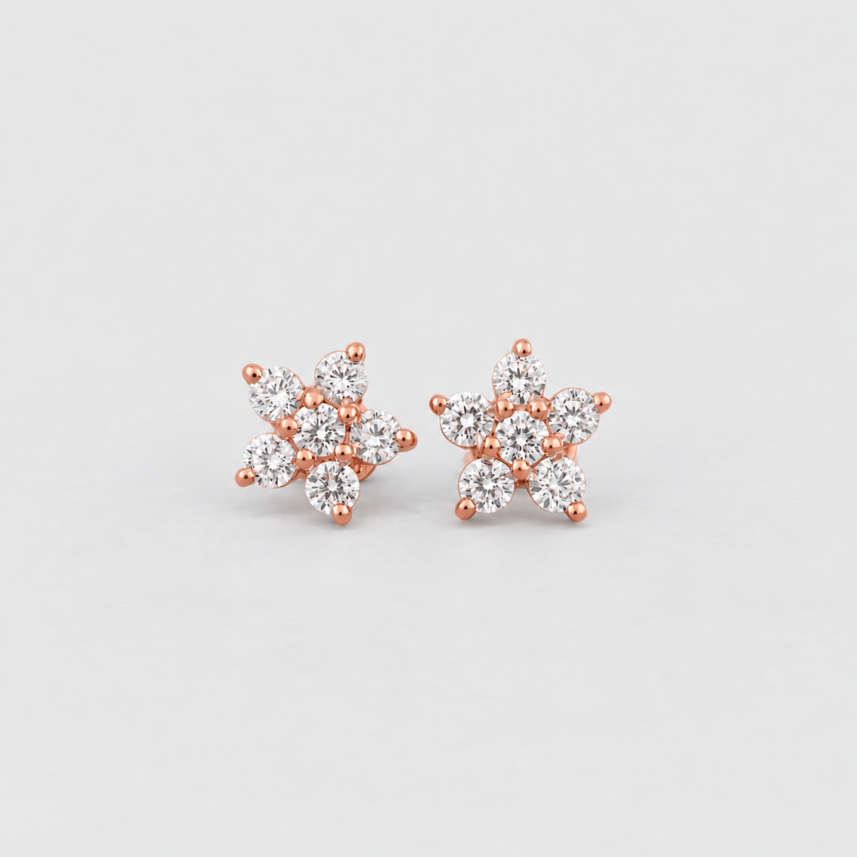 Lab Grown Diamond Round Cut Cluster Earrings 0.25 Ct. (EF/VVS-VS)