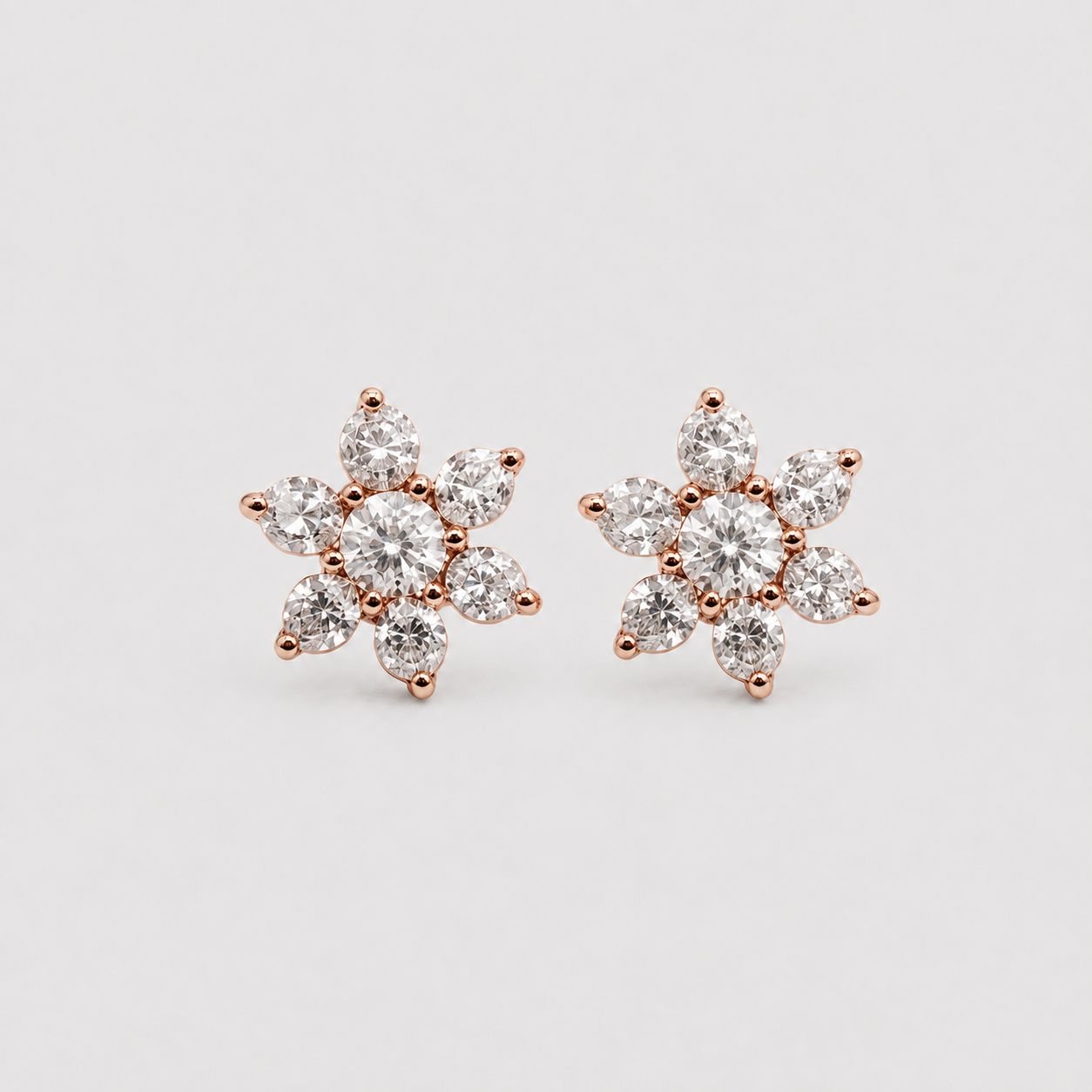 0.30 Ct. Lab-Grown Diamond Round Cut Flower Earrings (EF-VS)
