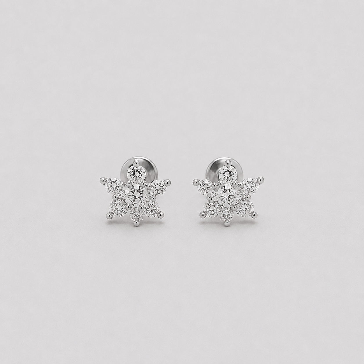Lab Grown Diamond Round Cut Cluster Stud Earrings 0.15 Ct. (VS-EF)