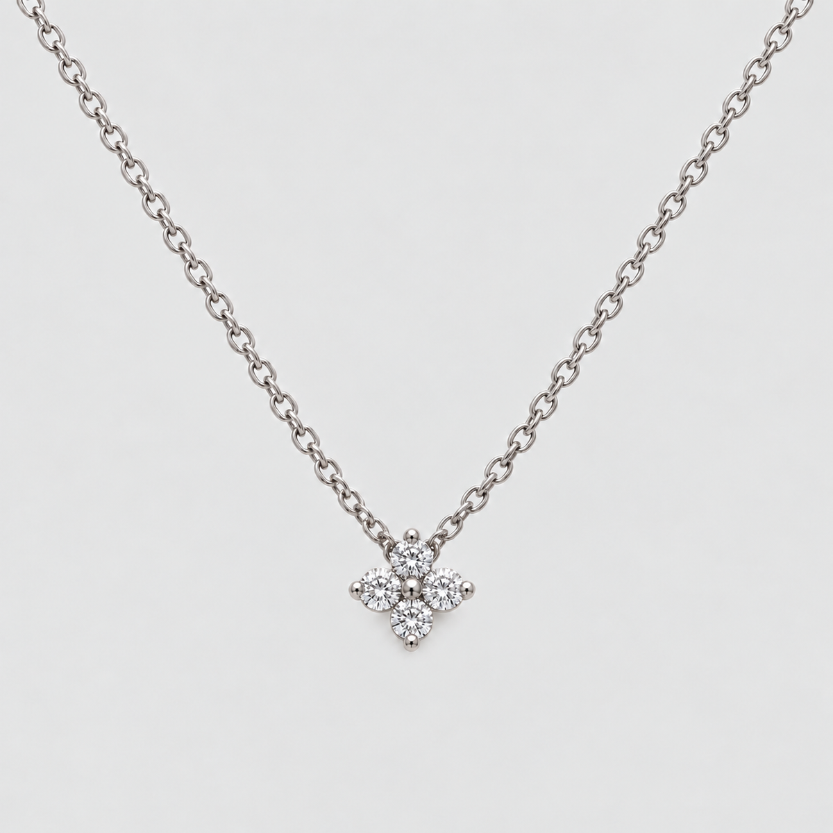 Lab Grown Diamond Cluster Pendant Necklace 0.32 Ct. (EF/VVS-VS)