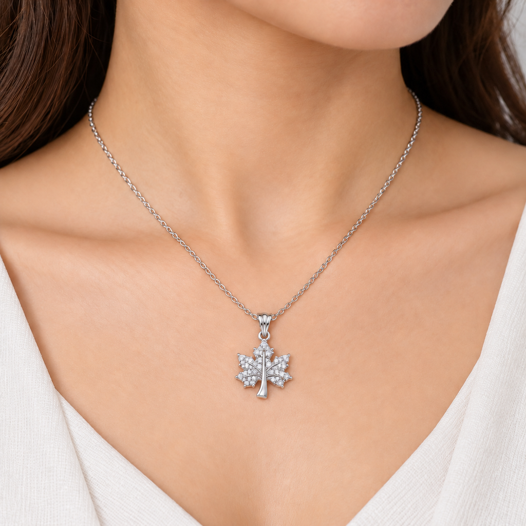 Lab Grown Diamond Round Cut 0.40 Ct. Cluster Necklace (EF/VVS-VS)