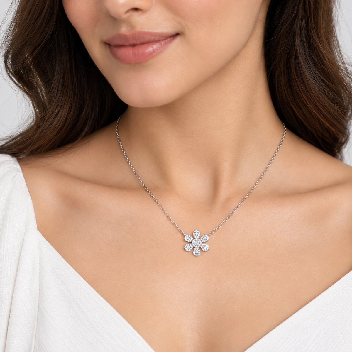 Lab Grown Diamond Cluster Pendant Necklace Round 0.40 Ct. (EF/VVS-VS)