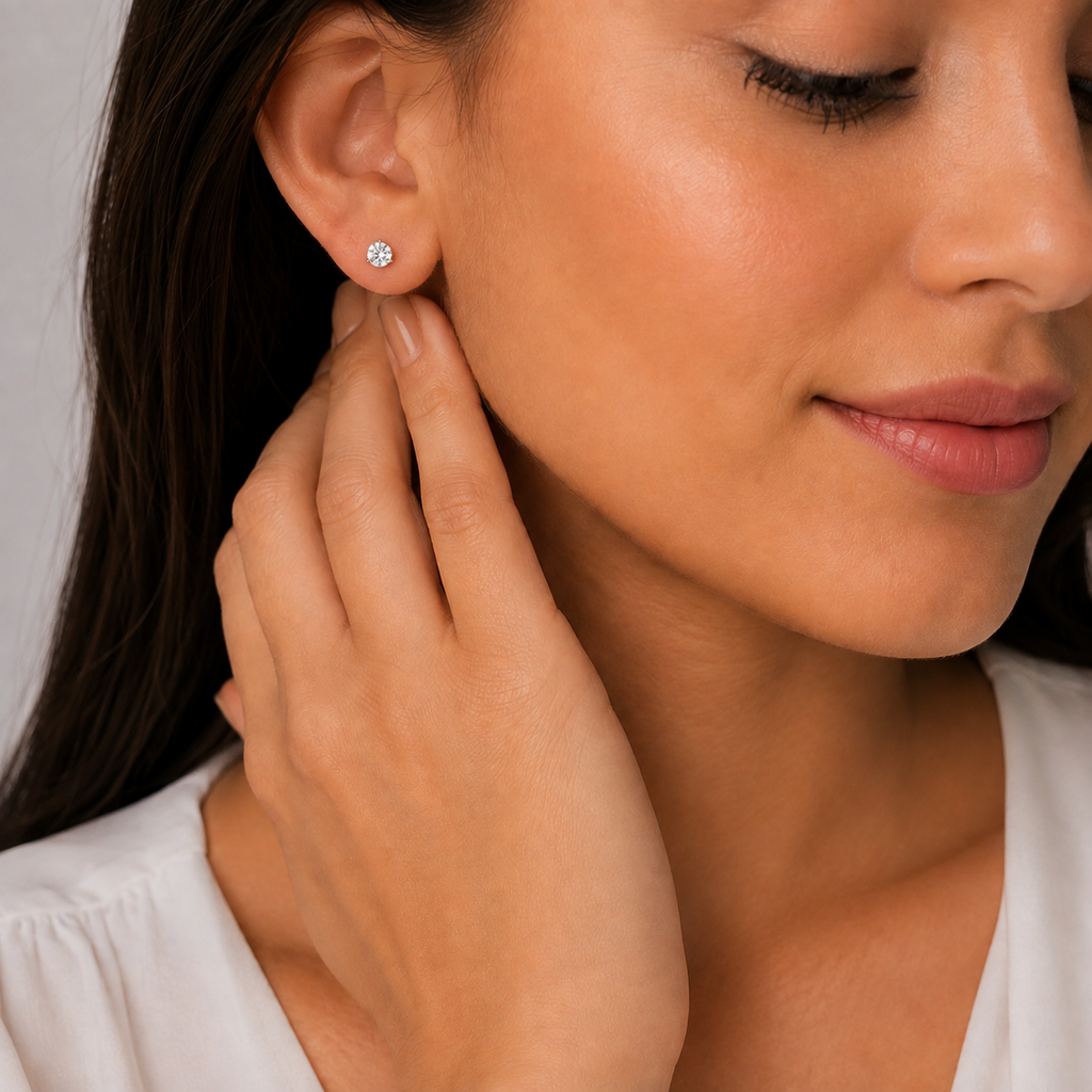 1.50 Ct. Lab Grown Diamond Round Cut Stud Earrings (VS-EF)