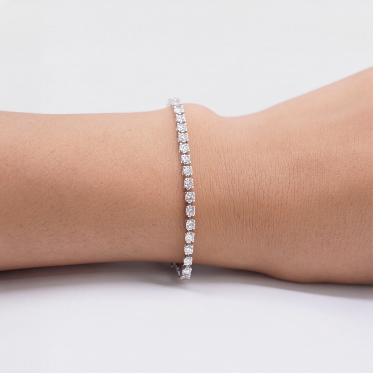 8.16 Ct. Lab Grown Diamond Tennis Bracelet (EF-VS SI)