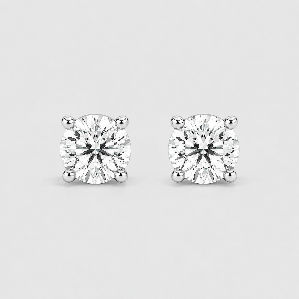 Round Cut Lab Grown Diamond Stud Earrings 0.50 Ct. (EF/VVS-VS)