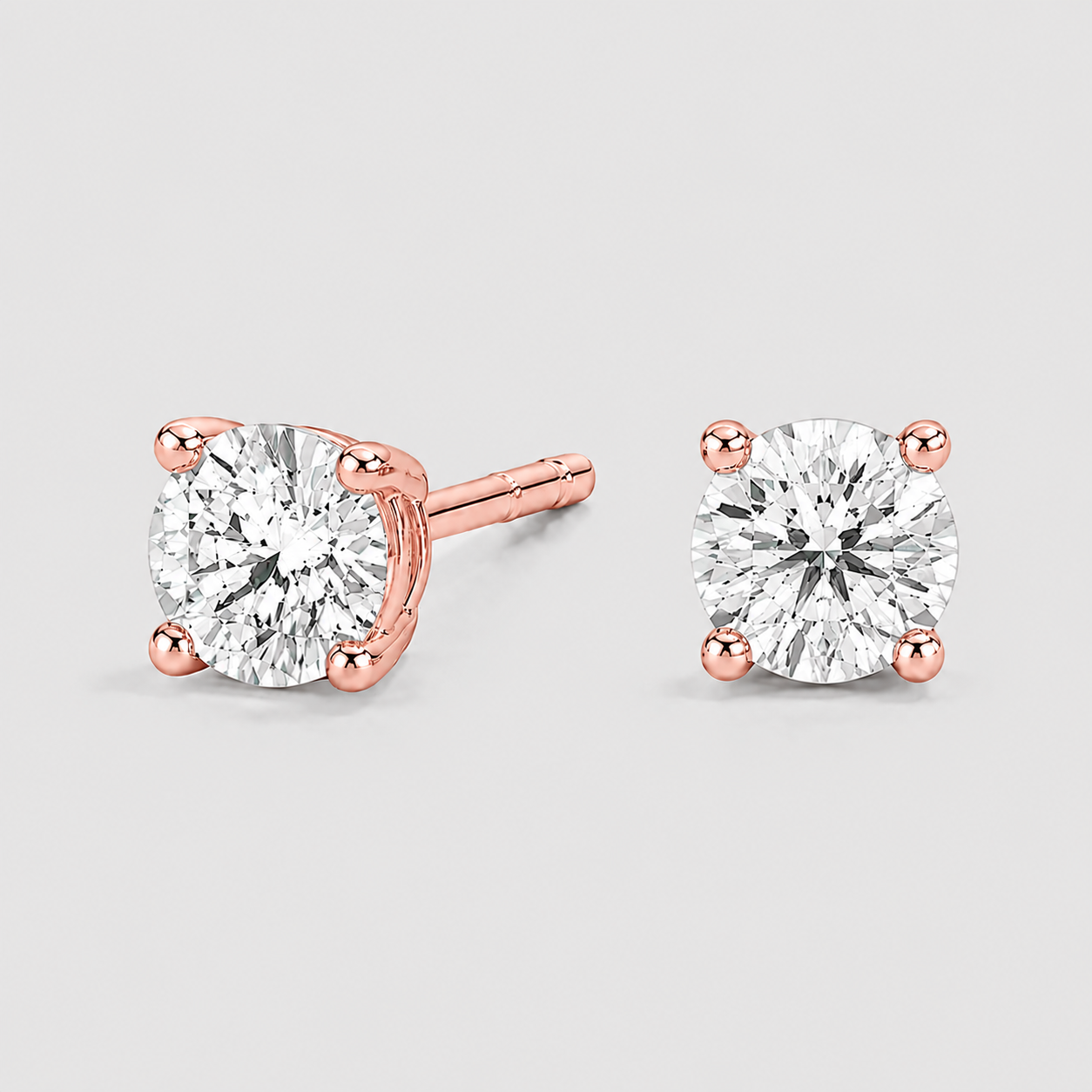 Round Cut Lab Grown Diamond Stud Earrings 0.50 Ct. (VS-EF)
