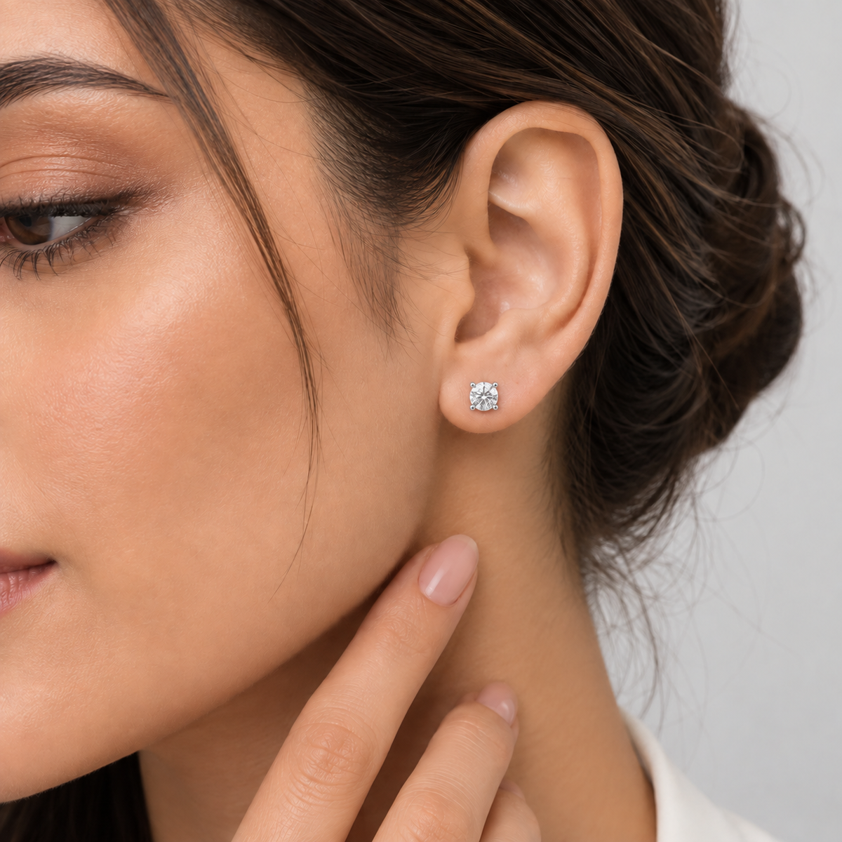 Lab-Grown Diamond Round-Cut Studs 0.50 Ct. (EF/VVS-VS)