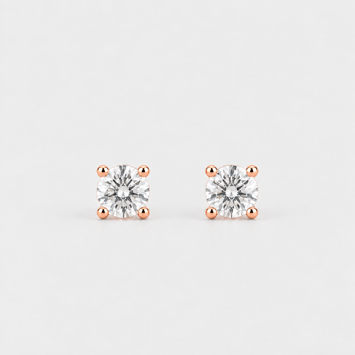 Lab-Grown Diamond Round-Cut Studs 0.50 Ct. (EF/VVS-VS)