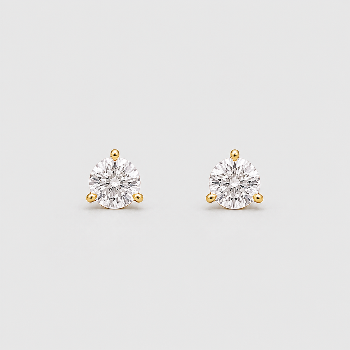 1 Ct. Lab-Grown Diamond Round-Cut Three-Prongs Studs Earrings (EF/VVS-VS)