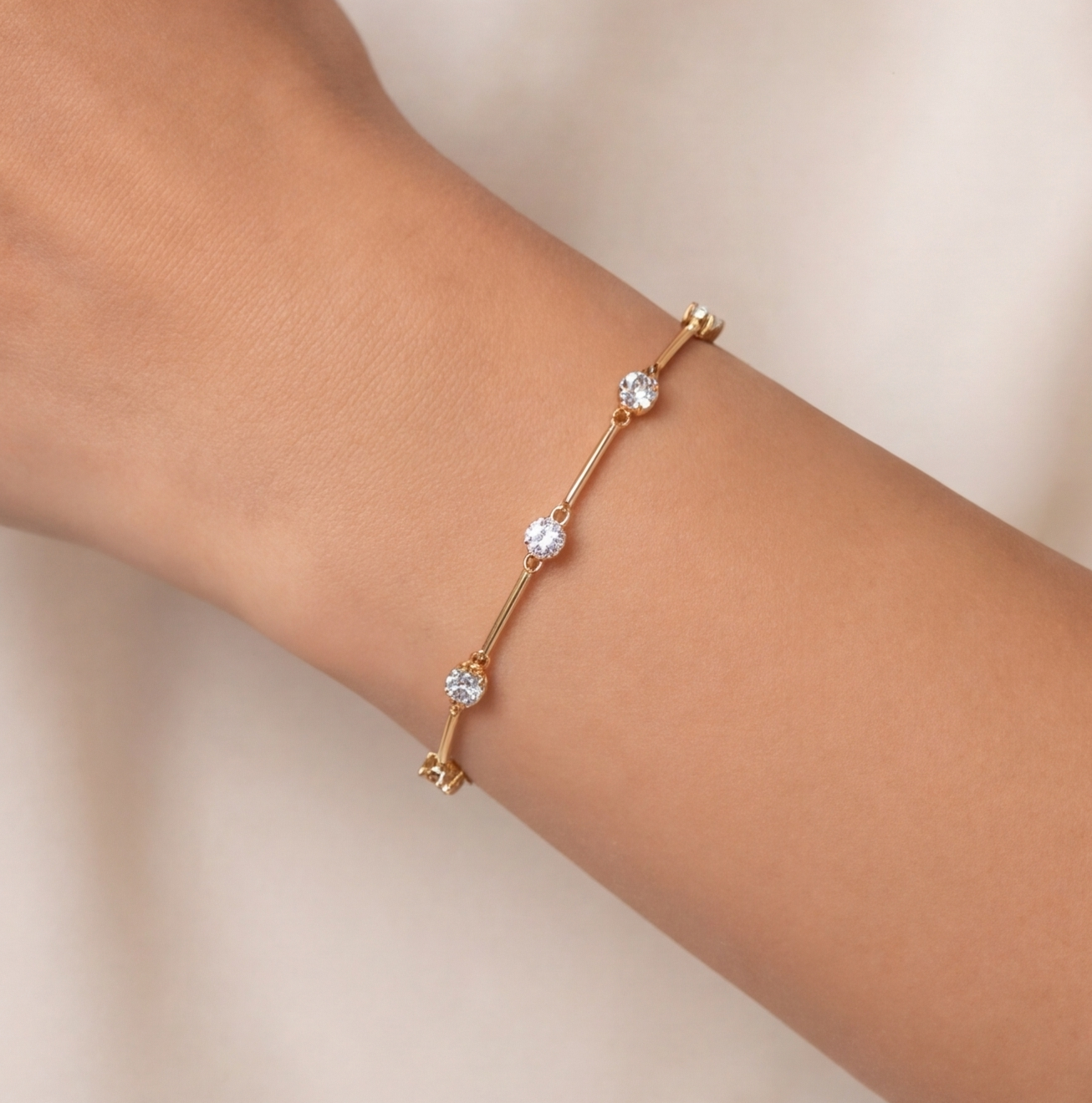 Lab Grown Diamond Station Round-Cut Bracelet 0.85 Ct. (EF-VS SI)