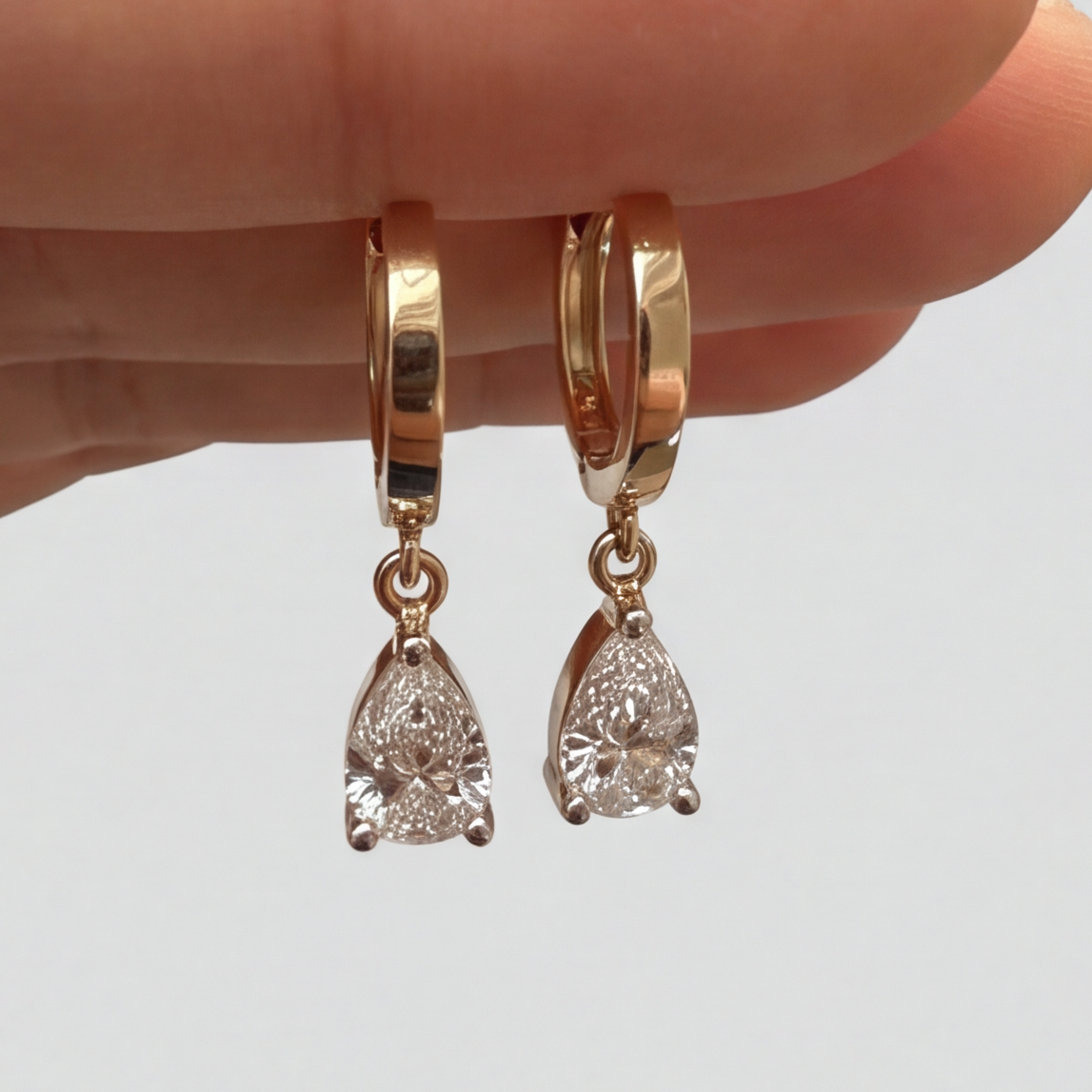2 Ct. Lab Grown Diamond Pear Cut Dangle Earrings (VS-EF)