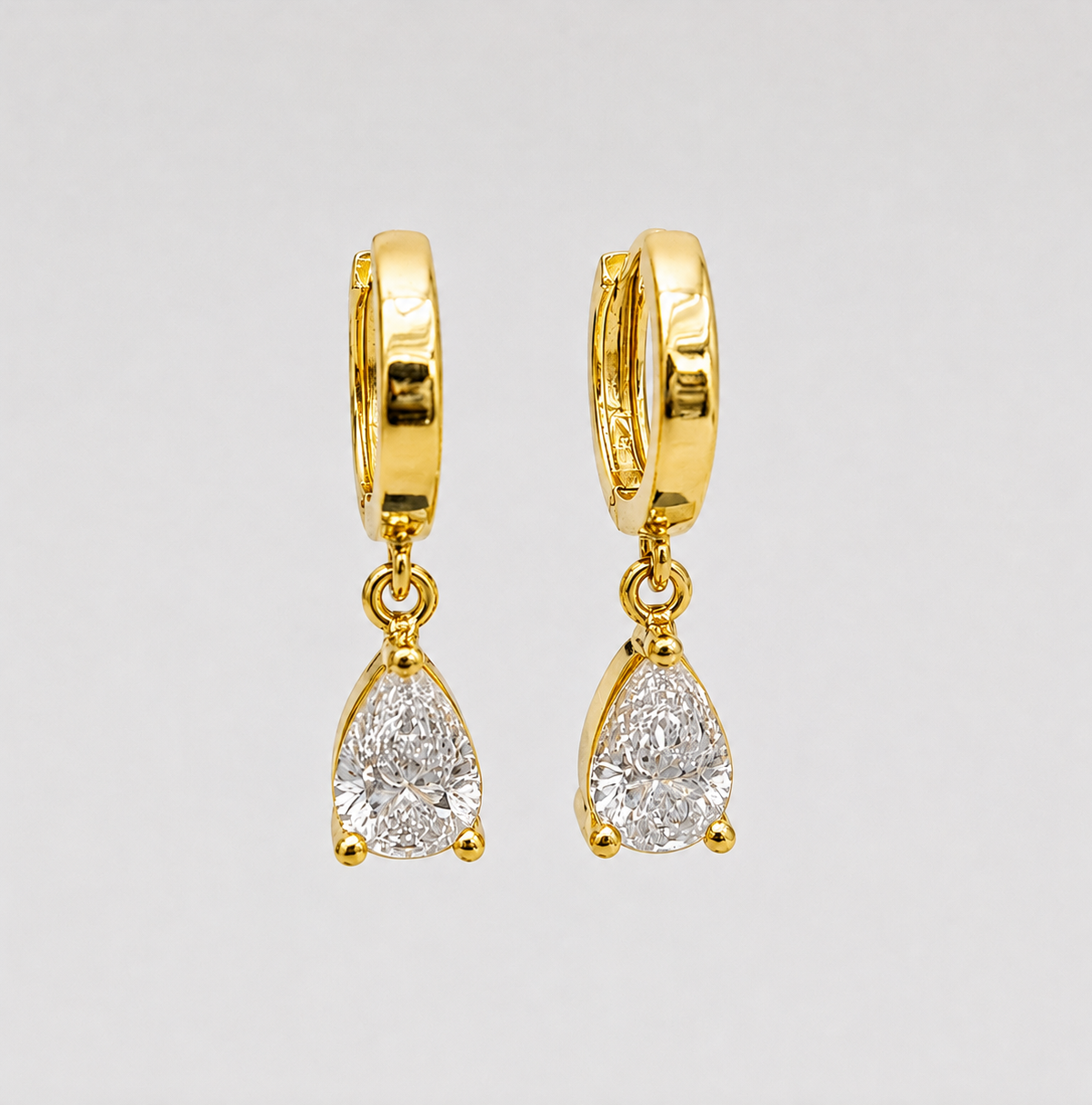 2 Ct. Lab Grown Diamond Pear Cut Dangle Earrings (VS-EF)