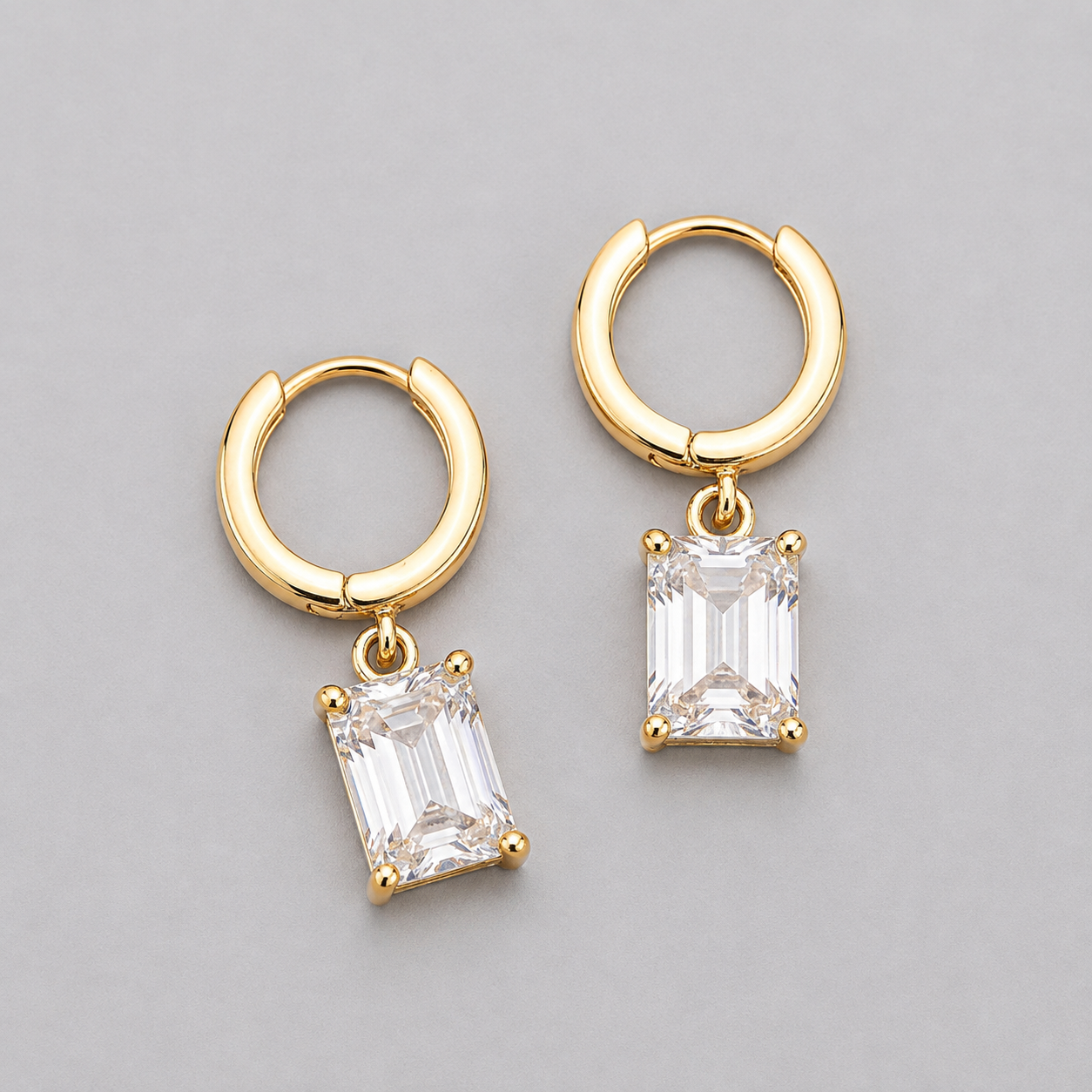 2 Ct. Emerald Cut Lab Grown Diamond Dangle Earring (VS-EF)
