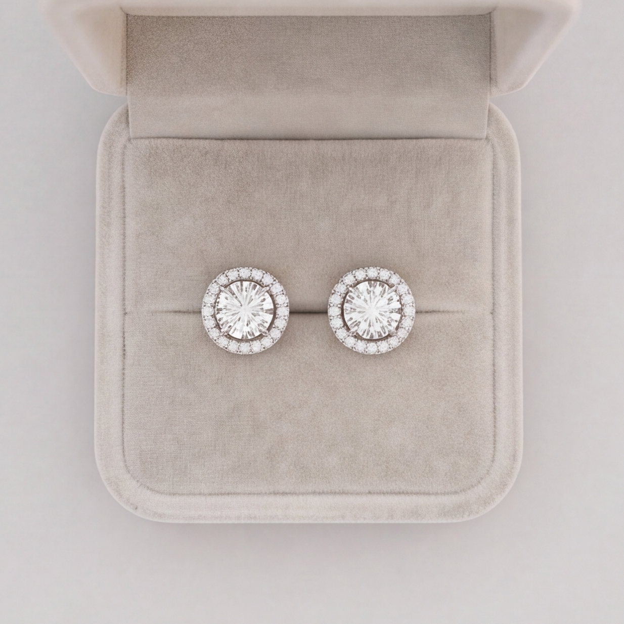 3.20 Ct. Lab Grown Diamond Round Cut Halo Stud Earrings (VS-EF)
