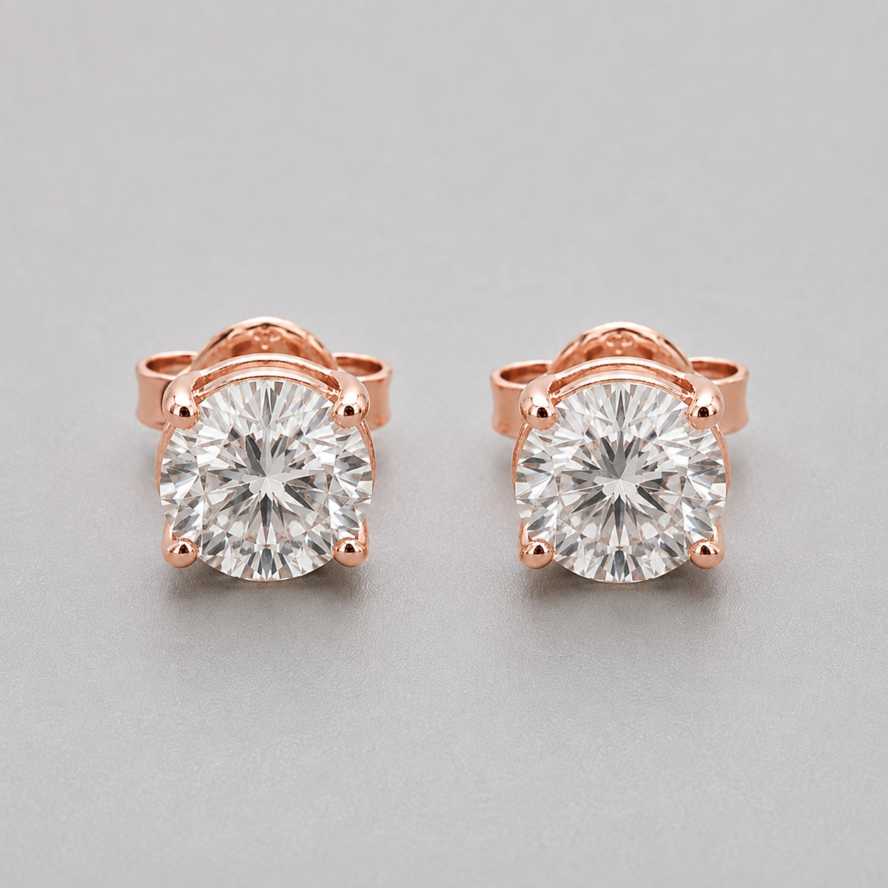 1 Ct. Lab Grown Diamond Round Cut Stud Earrings (EF-VS)