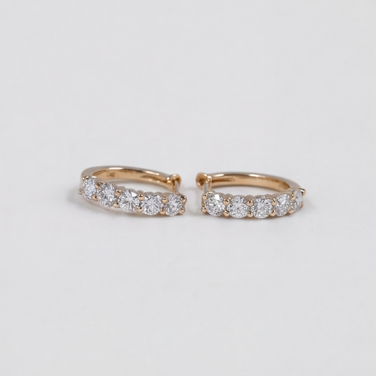 Lab-Grown Diamond Hoop Round Cut Earrings 0.70 Ct. (VS-EF)