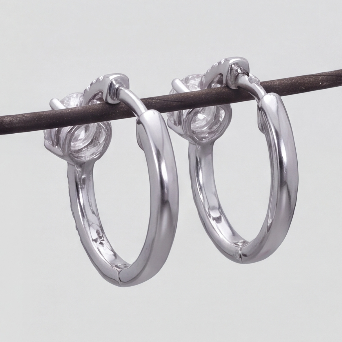 1.30 Ct. Lab Grown Diamond Round Cut Hoop Earrings (VS-EF)
