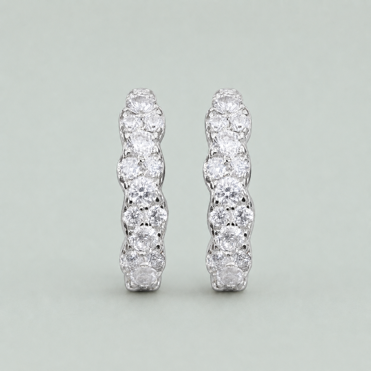 Lab-Grown Diamond Hoop Round Cut Earrings 0.40 Ct. (VS-EF)