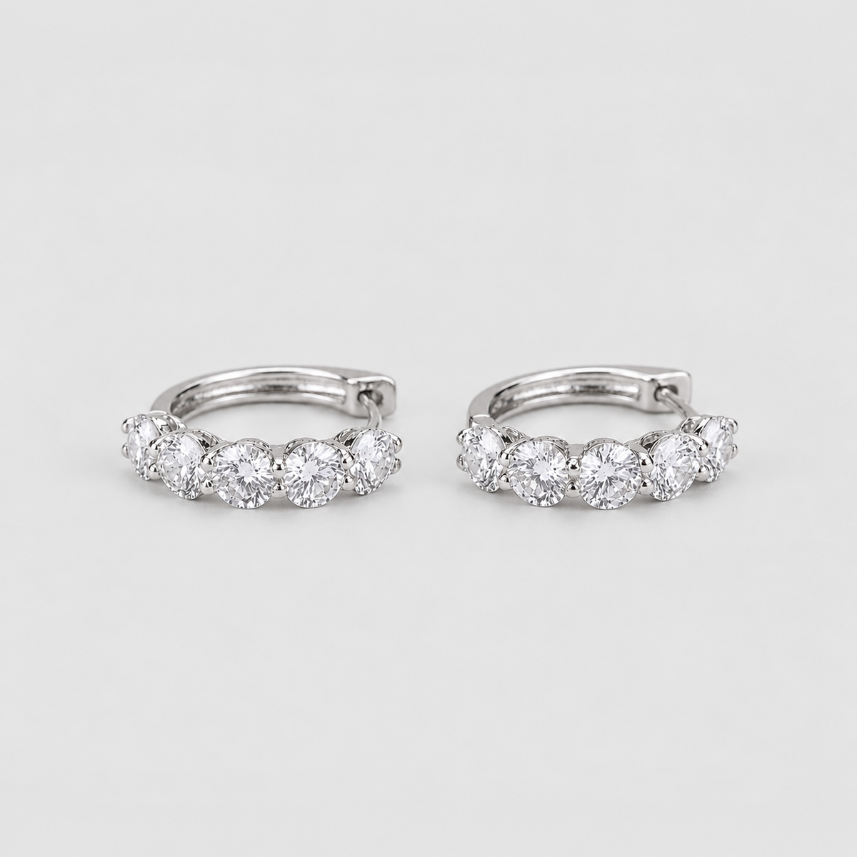 Lab Grown Diamond Round Cut Hoop Earrings 0.80 Ct. (EF/VVS-VS)