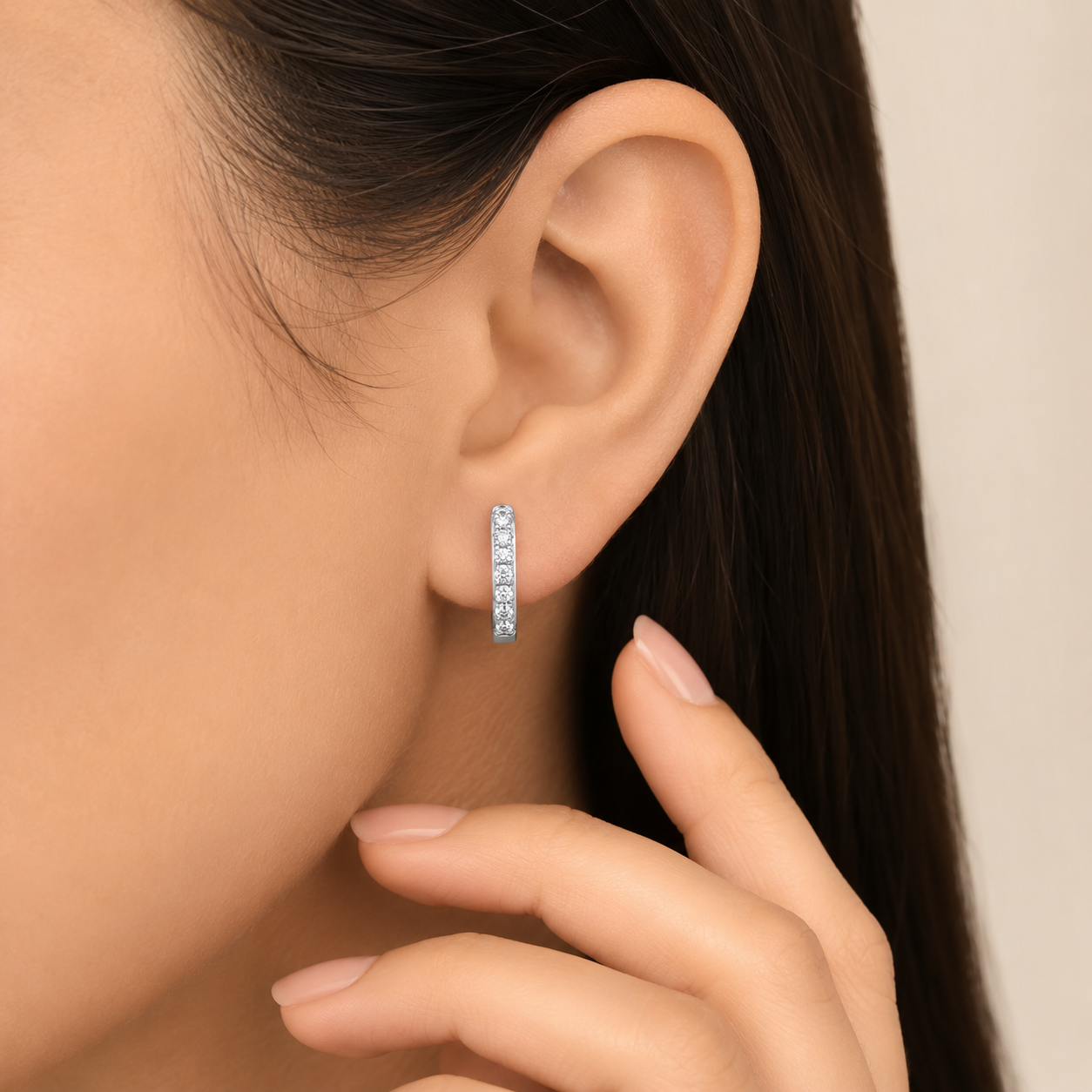 Lab-Grown Diamond Hoop Earrings Round cut 0.30 Ct. (VS-EF)