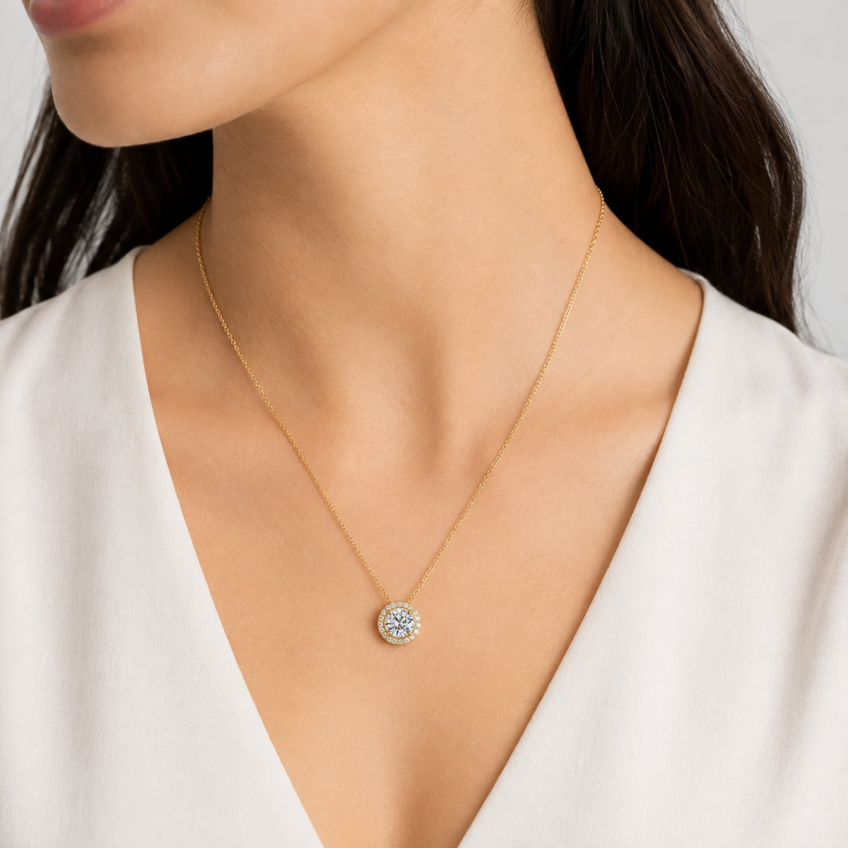 Lab Grown Diamond Halo Pendant Necklace 0.80 Ct. (VS-EF)