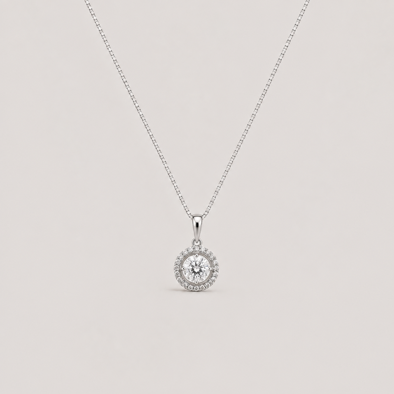Lab Grown Diamond Halo Pendant Round-Cut 0.90 Ct. (VS-EF)