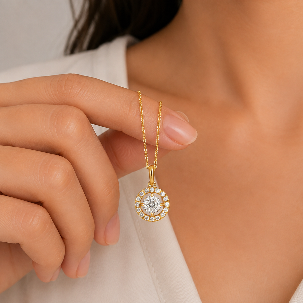Lab Grown Diamond Halo Pendant 0.90 Ct. (VS-EF)