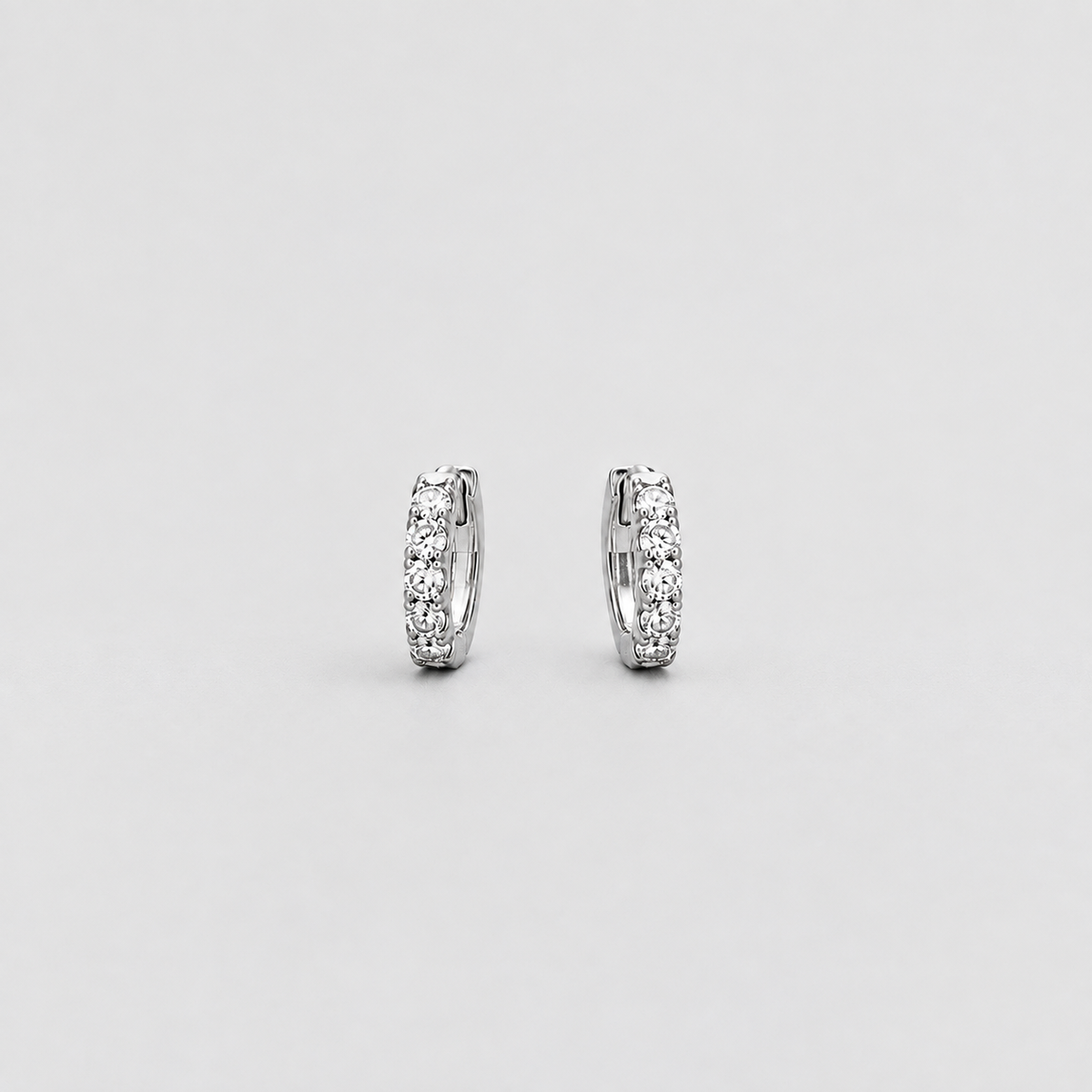 Lab Grown Diamond Round Cut 0.50 Ct. Hoop Earrings (EF/VVS-VS)