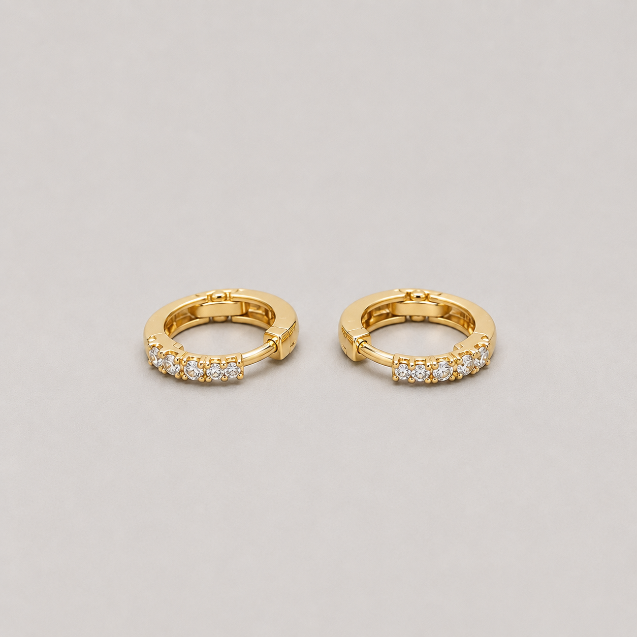 Lab Grown Diamond Round Cut 0.35 Ct. Hoop Earrings (VS-EF)
