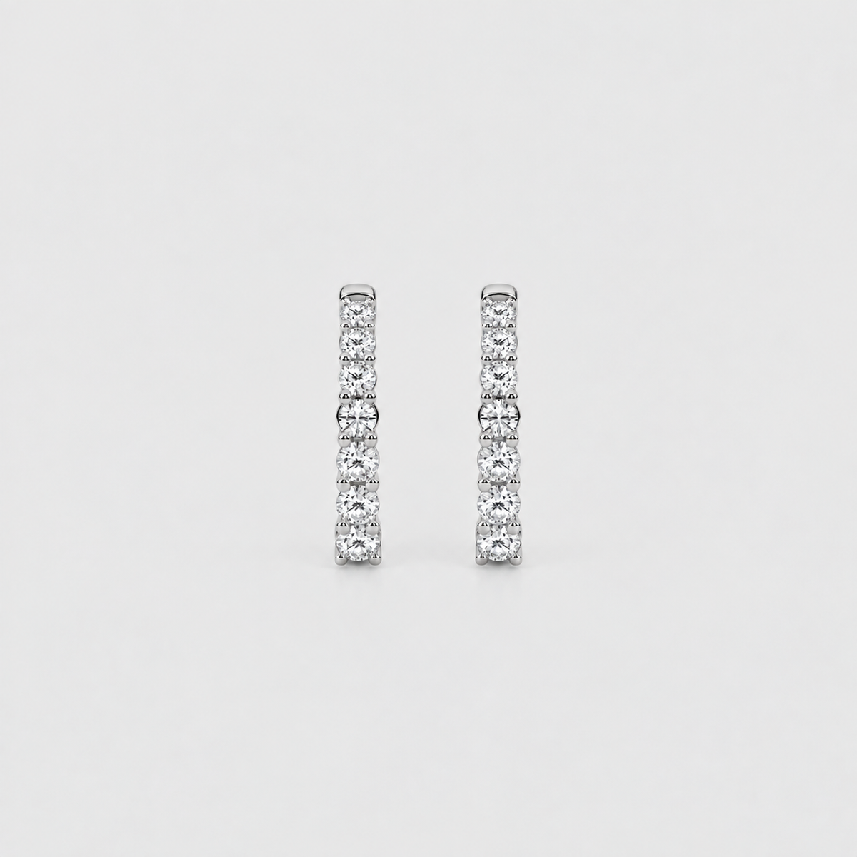 1 Ct. Lab-Grown Diamond Huggie Hoop Earring Round Cut (EF/VVS-VS)