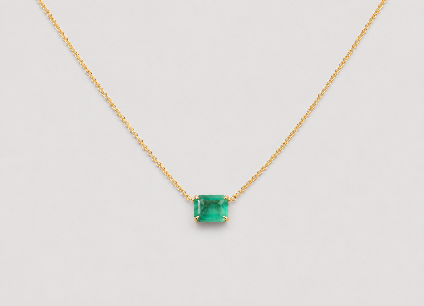2 CT Emerald Cut Green Gemstone Pendant Necklace