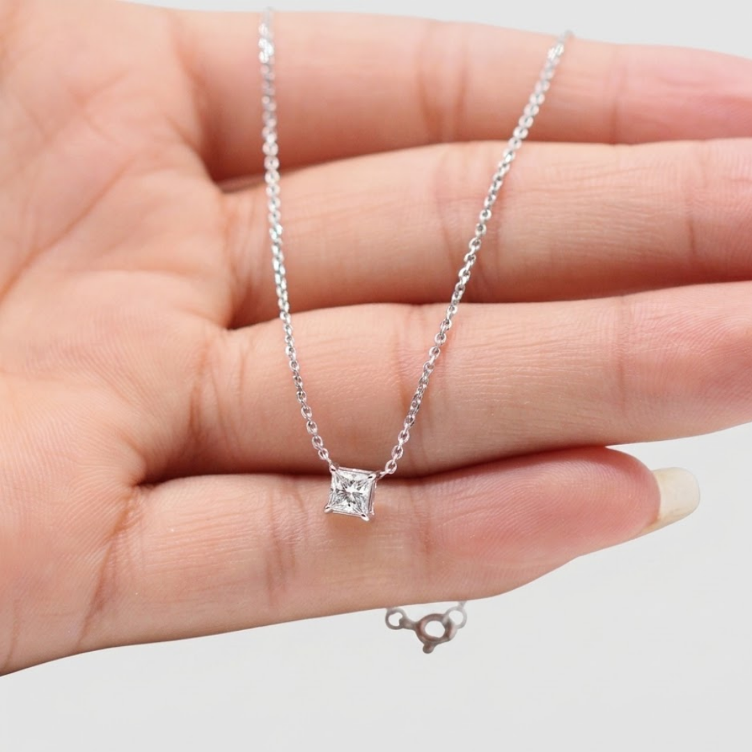 0.20 CT (VS–EF) Princess Cut Lab-Grown Diamond Solitaire Pendant Necklace for Women