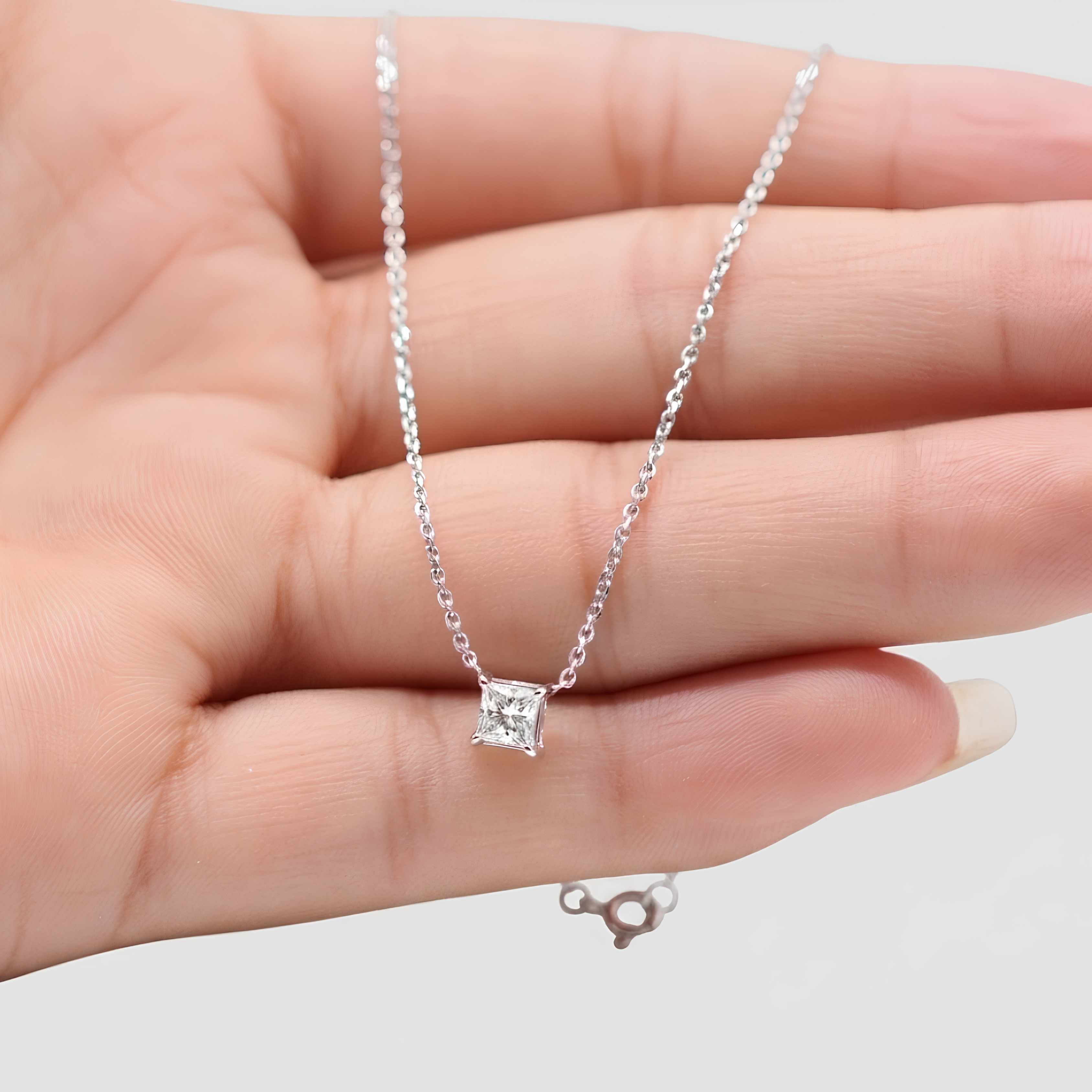 0.20 CT (VS–EF) Princess Cut Lab-Grown Diamond Solitaire Pendant Necklace for Women