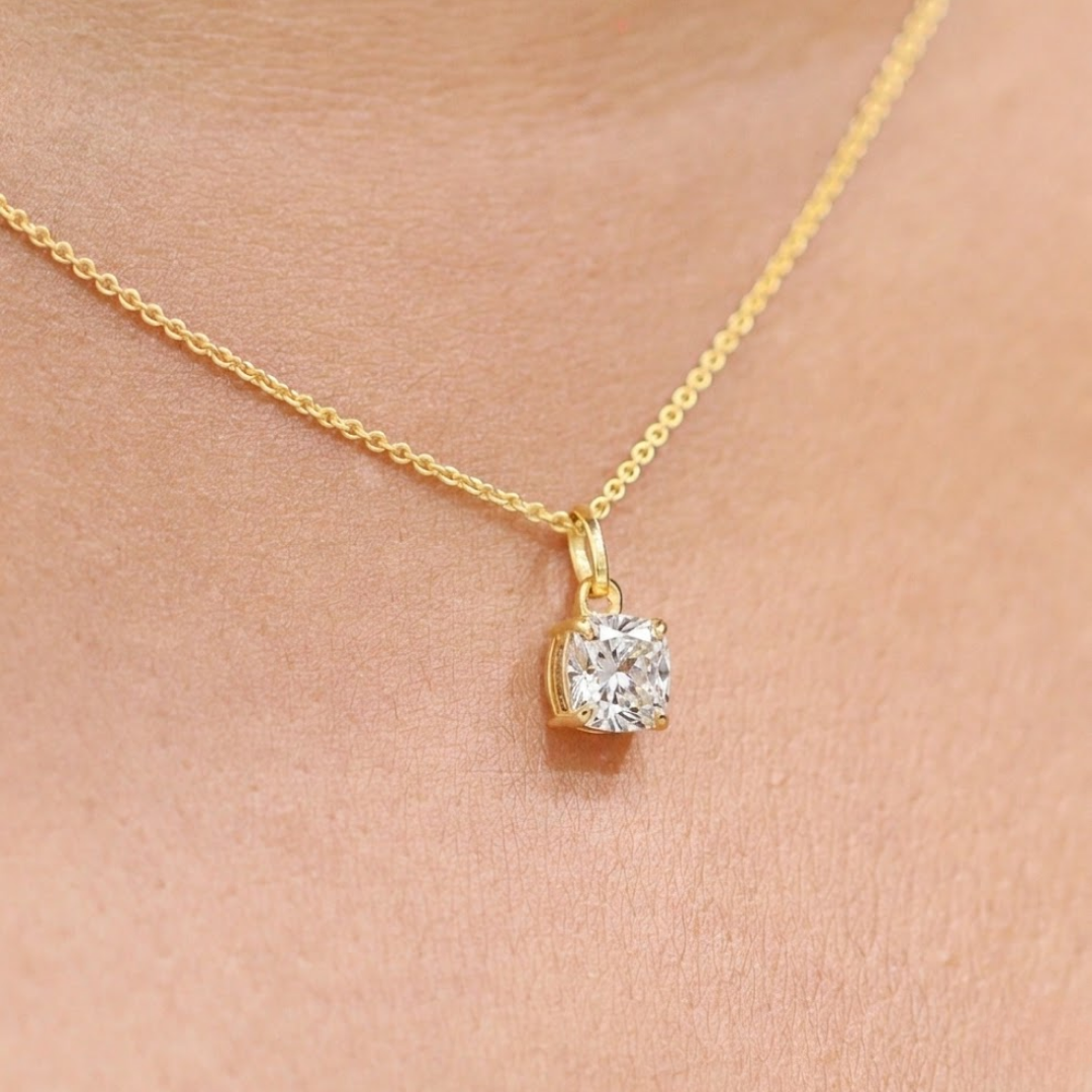 1.00 CT (VS–EF) Cushion Cut Lab-Grown Diamond Solitaire Pendant Necklace for Women