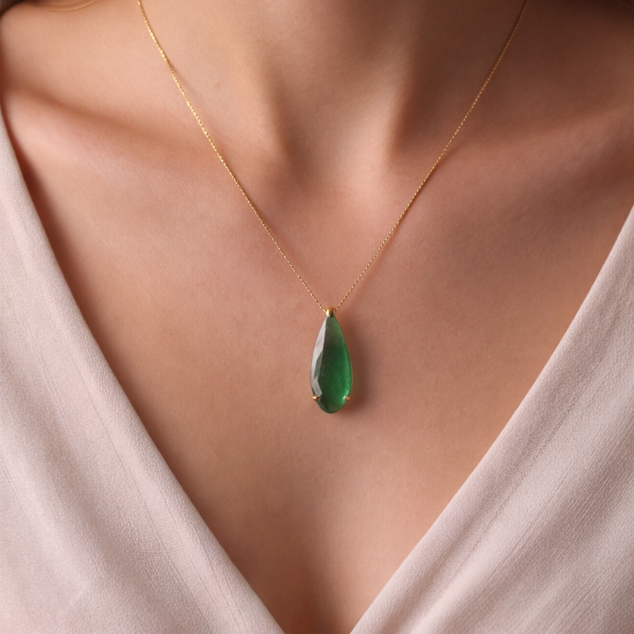 1.5 Ct. Elegant Teardrop Gemstone Pendant Necklace
