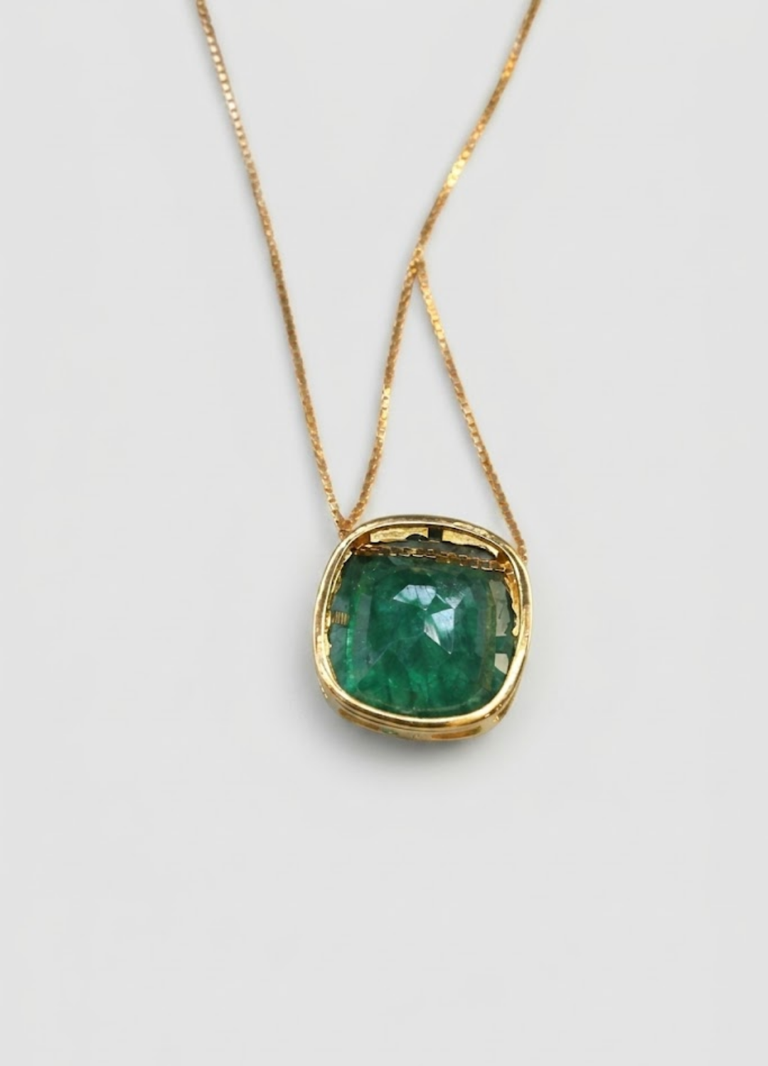 5 CT Cushion Cut Green Gemstone Pendant Necklace