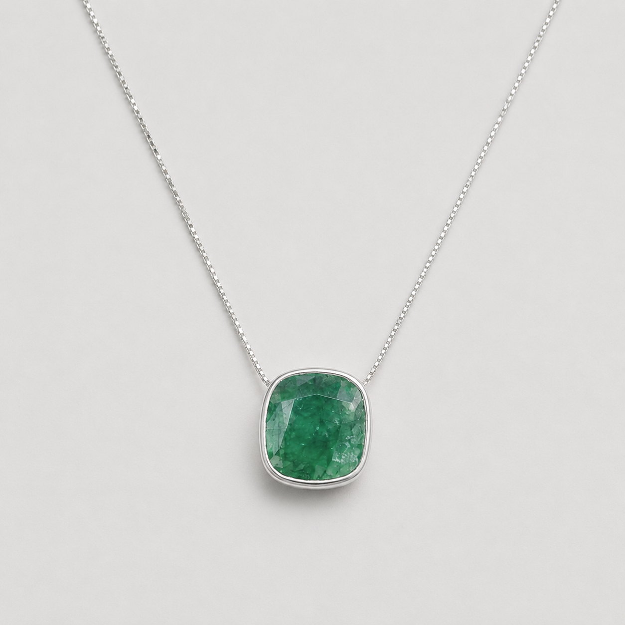 5 CT Cushion Cut Green Gemstone Pendant Necklace