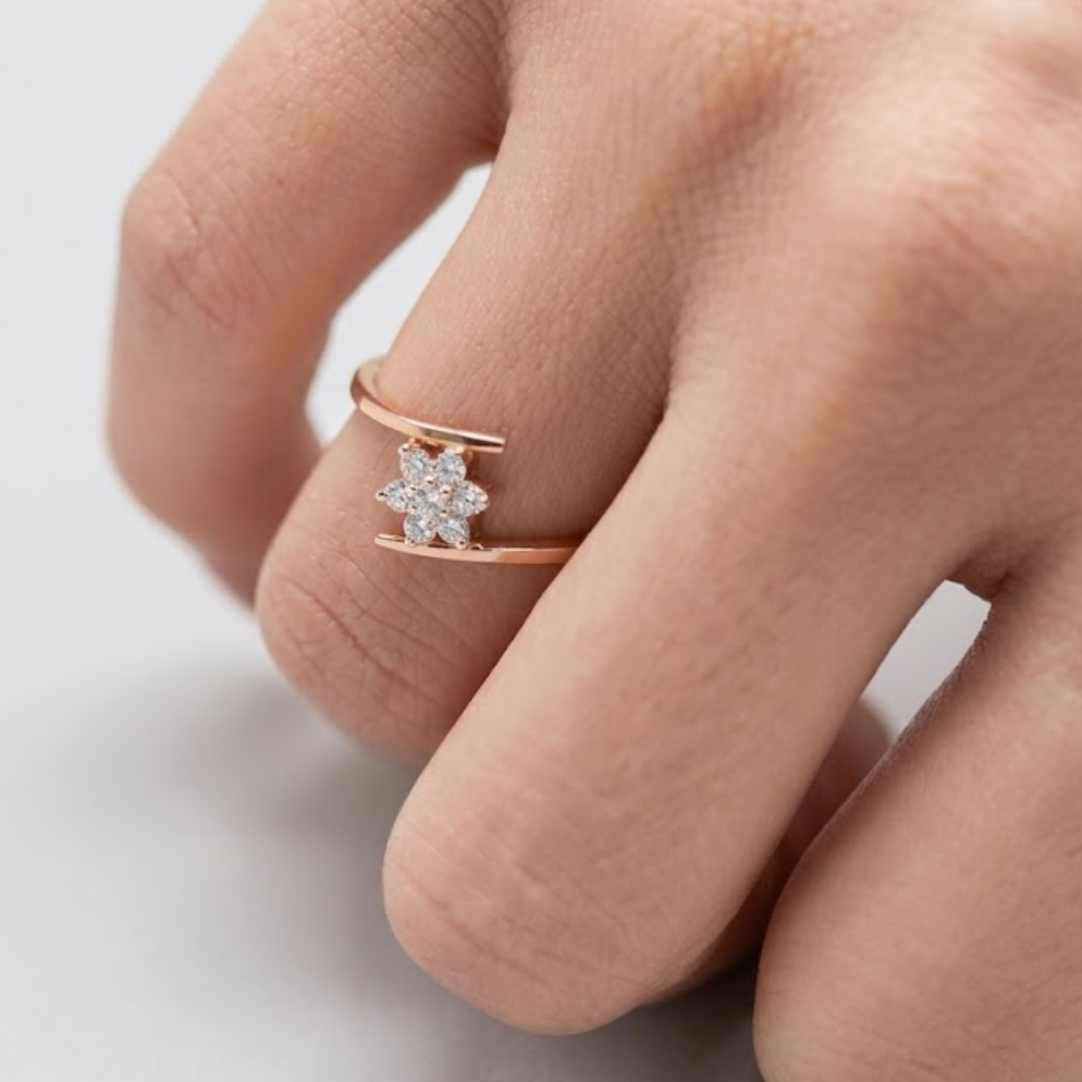 Lab Grown Diamond Round Cut 0.15 Ct. Cluster Ring (VS-EF)