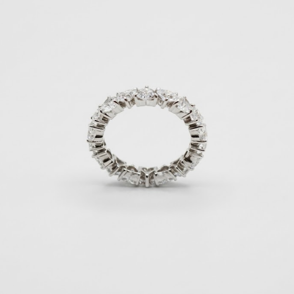 1.00tcw (VS-EF) Oval Cut Lab-Grown Diamond Eternity Band for Women