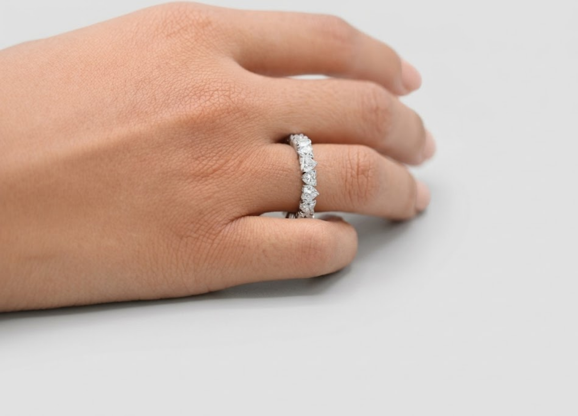 1.00tcw (VS-EF) Oval Cut Lab-Grown Diamond Eternity Band for Women