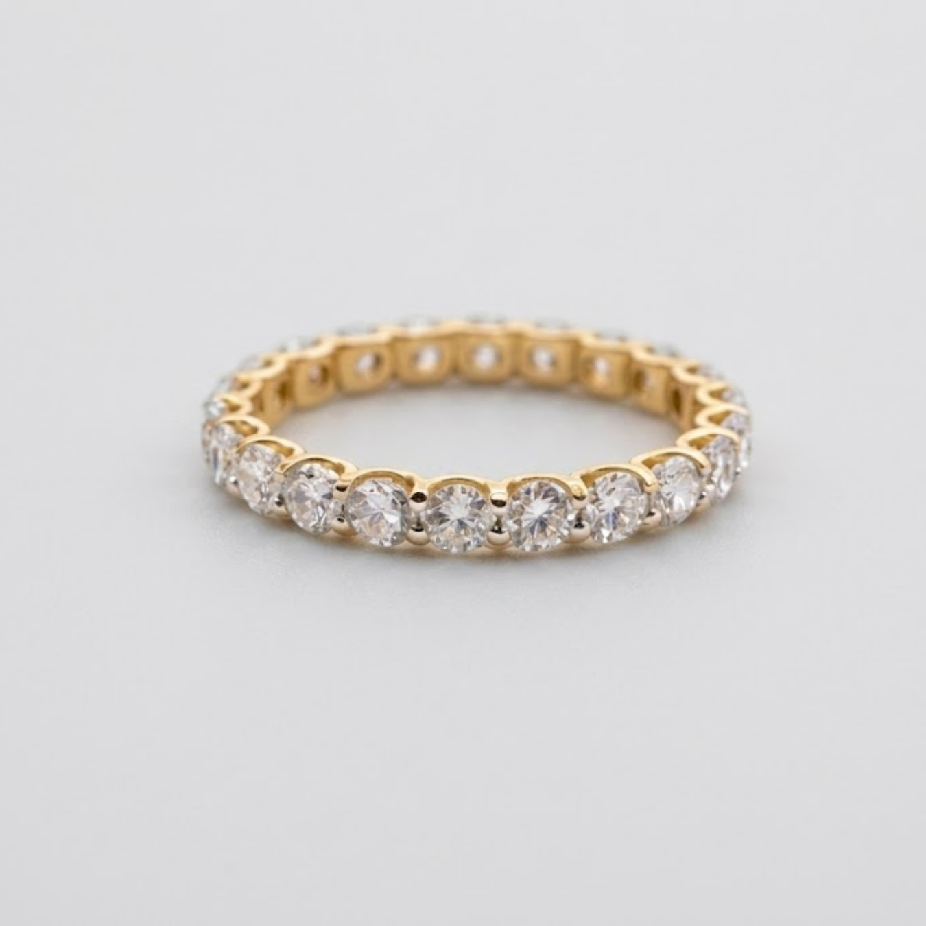 1.00 TCW (VS–EF) Elegant Round Lab-Grown Diamond Eternity Band