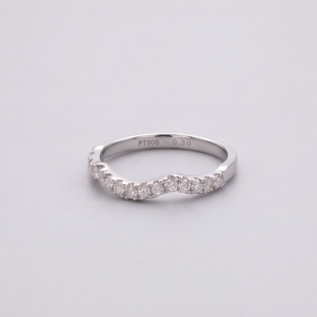 Twisted Lab-Grown Diamond Wedding Band 0.10 Ct. (VS–EF)